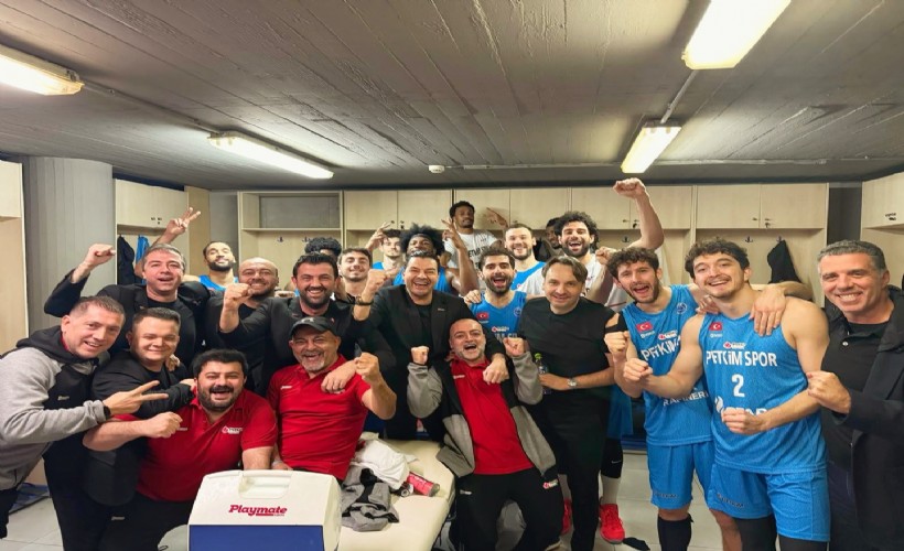 Aliağa Petkim Avrupa'da çeyrek final kapısını açtı!