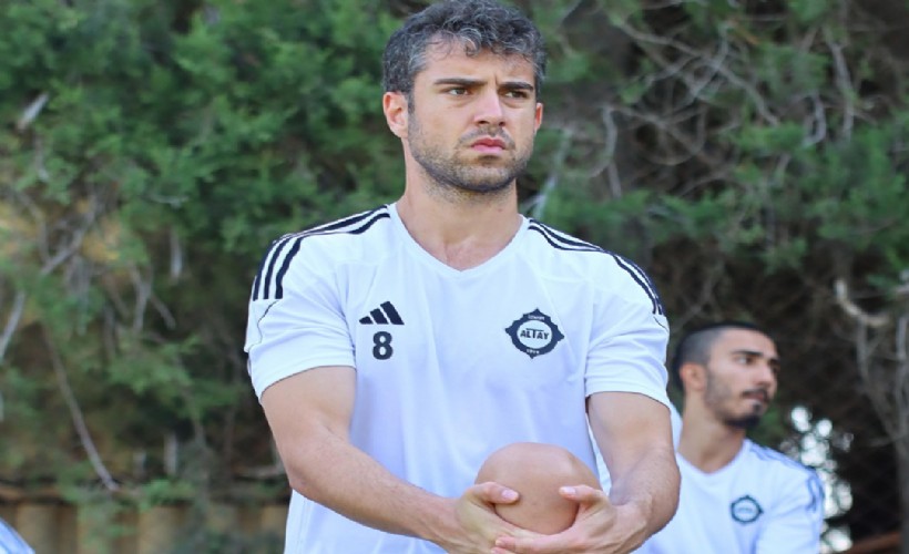 Altay'da Murat Berkan ayrıldı