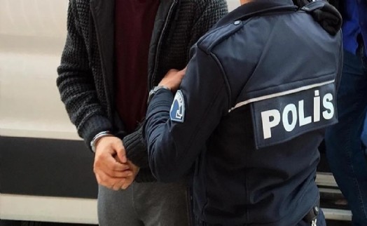 Atatürk rölyefine büyük terbiyesizliğe gözaltı