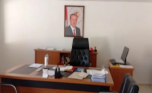 Atatürk'ün portresini kaldıran bürokrattan skandal savunma