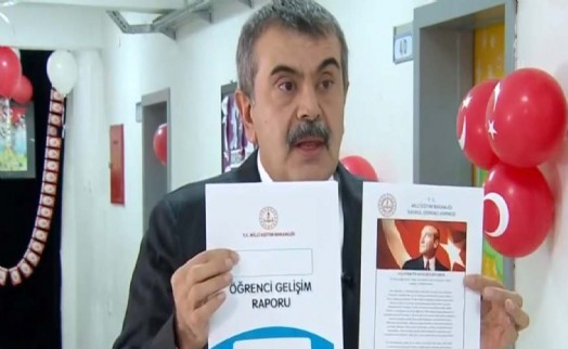 Atatürksüz karneler sonrası Yusuf Tekin'den ilk açıklama!