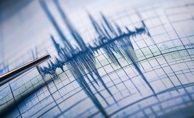 Balıkesir Sındırgı'da 5.2 büyüklüğünde deprem