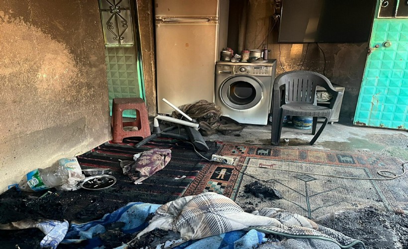 Bir yaşlı daha evinde çıkan yangında öldü