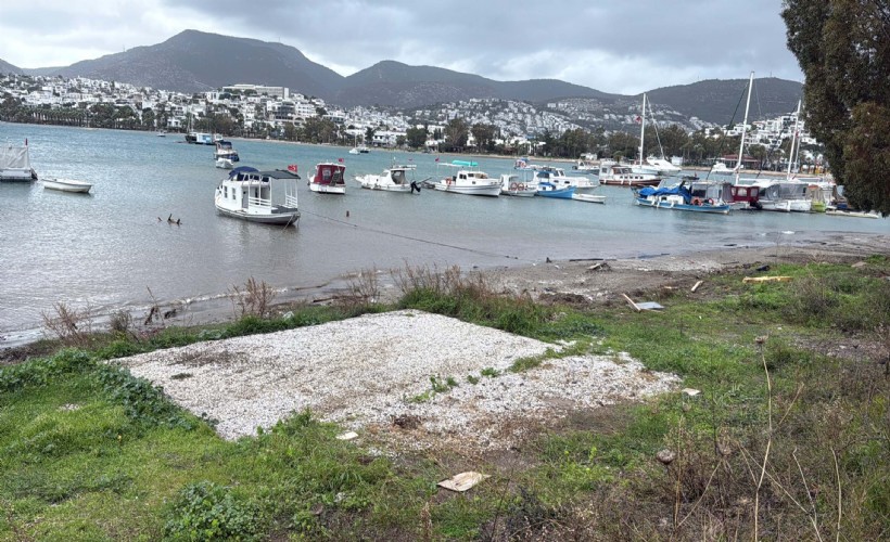 Bodrum'da kıyıya izinsiz bağlama yapan 60 tekneye 1,5 milyon lira ceza