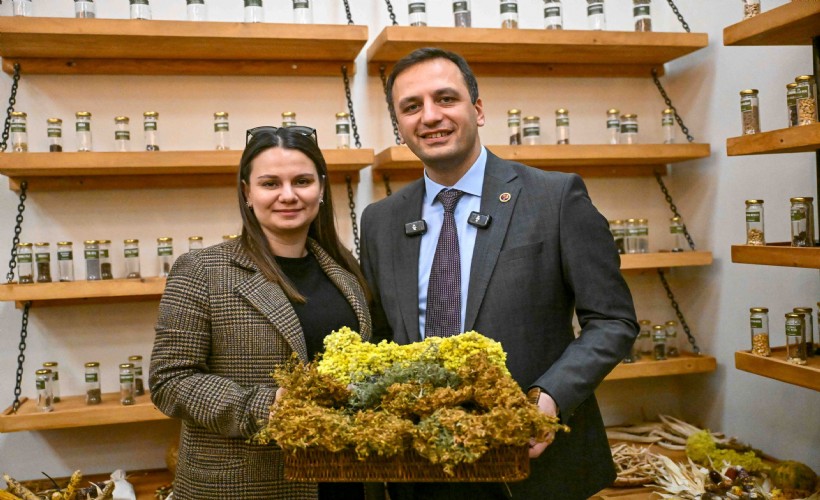 Bornova'da ekolojik geleceğe yatırım: Atalık tohumlar koruma altında!