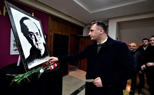 Bornova'dan aydınlanma yemini: Uğur Mumcu'nun kalemi yerde değil