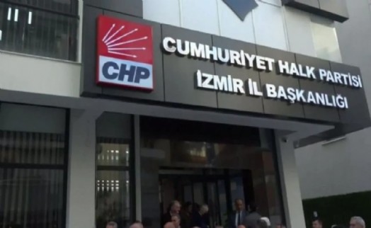 CHP İzmir'de eski ilçe başkanları sahaya iniyor!