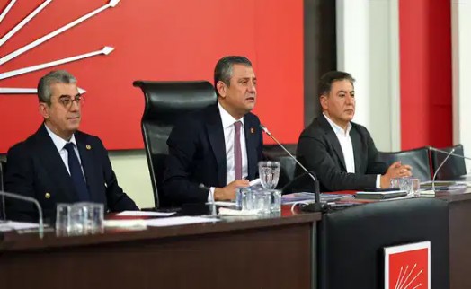CHP MYK yılın ilk toplantısında 'Süreç' ve ABD'nin Venezuela saldırısını ele aldı