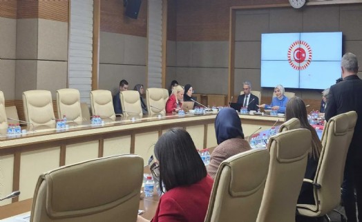 CHP'li vekil çocuk istismarını sordu, AK Parti'li vekiller tepki gösterdi