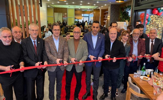 CHP'liler restoran açılışında buluştu!