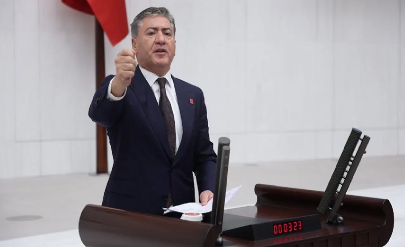 CHP'li Murat Emir'den Meclis'in tatile girmesine tepki: 'Emekli 20 bin liraya mahkum edilmişken bu Meclis tatil yapamaz!'
