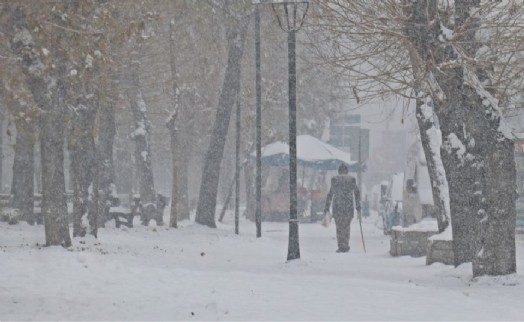 DEM Parti'nin tartışılan Diyarbakır mitingi ertelendi!