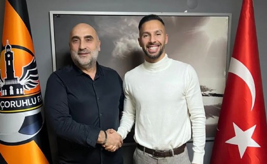 Eski Süper Lig yıldızı İzmir Çoruhlu FK'ya imza attı