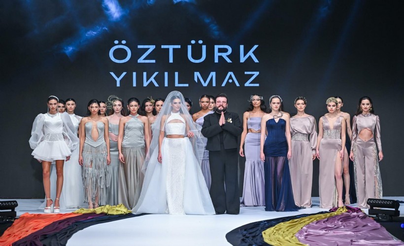 IF Wedding Fashion İzmir'de 'Sessiz Asalet' podyuma taşındı