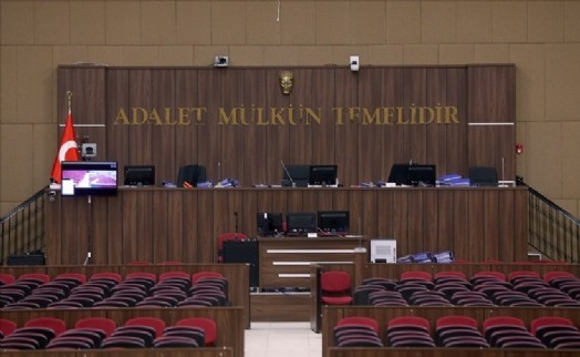İZBETON 'kooperatif' davasının 4'üncü duruşmasında Soyer ve Kaya tahliye oldu