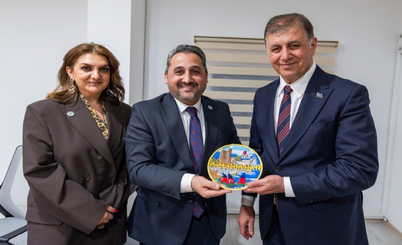 İzmir-Bakü kardeşliği 40 yaşında