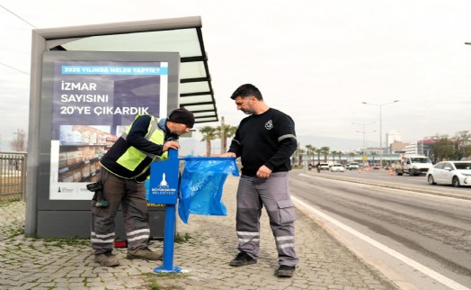 İzmir'de duraklar temiz ve düzenli