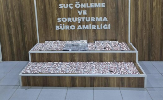 İzmir'de uyuşturucu operasyonu: Binlerce sentetik hap ele geçirildi