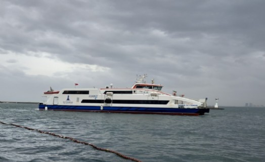 İzmir'de vapur seferleri iptal edildi