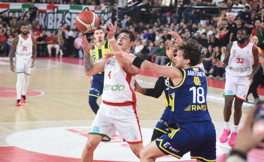 Kaf-Kaf evinde lider Fenerbahçe'den fark yedi