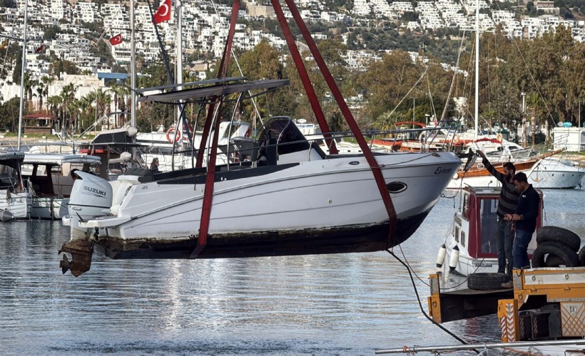 Kıyıya izinsiz tekne bağlamaya ceza yağdı: 90 tekne depoya çekildi