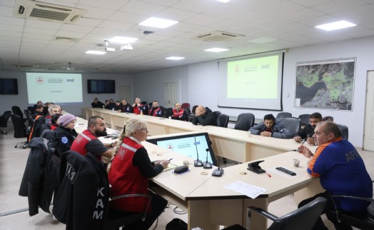 Konak'ın Arama Kurtarma Timi eğitimlerini tamamladı