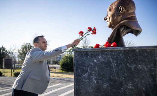Ölümünün 14. yılında Bornova'da Denktaş'a vefa