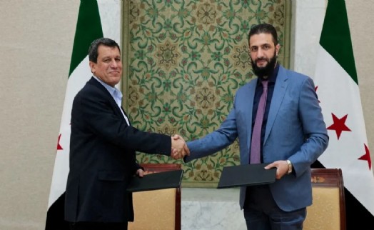 Sara ile PKK'nın Suriye kolu anlaştı! Türkiye masada yok!