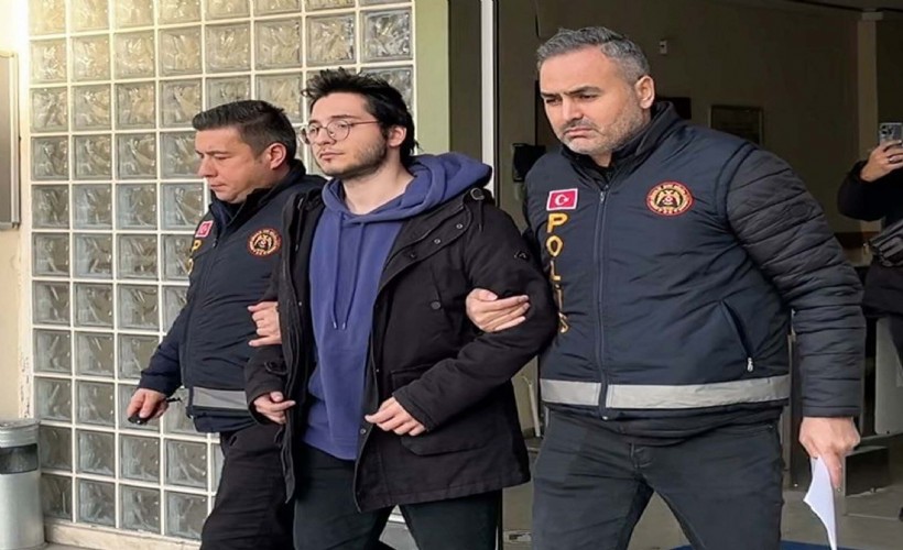 Tıp öğrencisi Cumhurbaşkanına hakaretten tutuklandı!