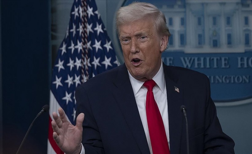 Trump'tan İran'a tehdit üstüne tehdit: Donanmamız ilerliyor