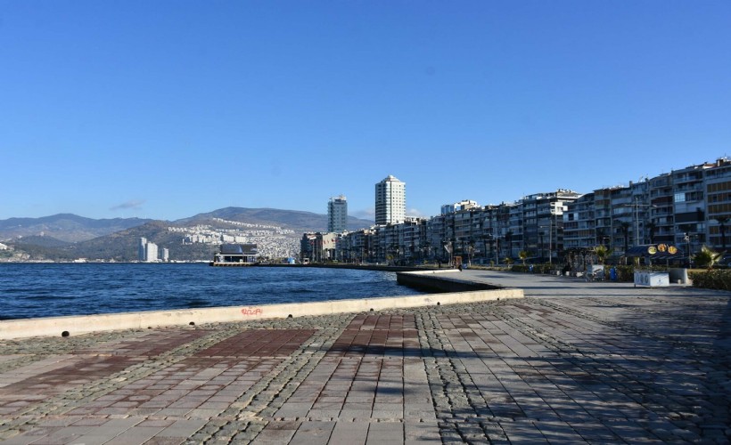 2026'nın ilk günü İzmir'in sessizliği