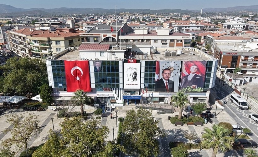 29 Ekim coşkusu Menderes’te yaşanacak