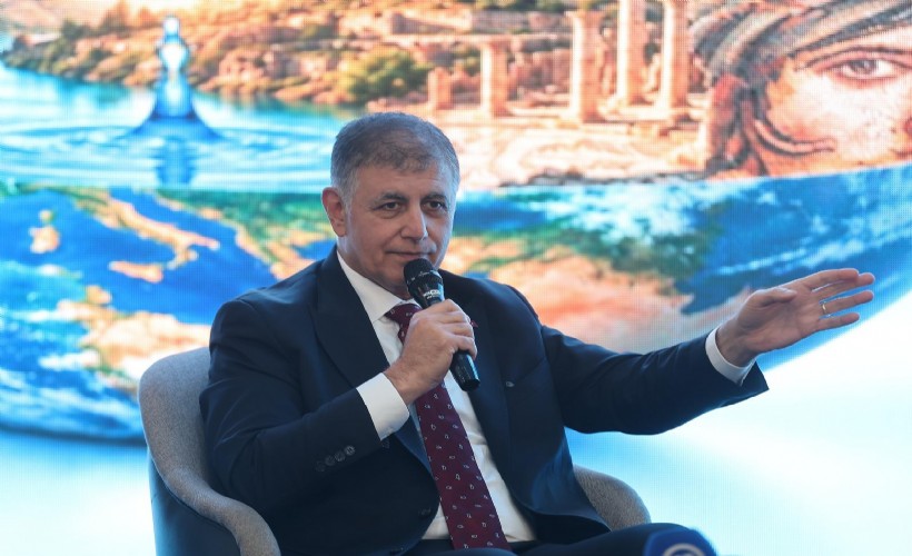 AK Partili Tugay yine Gaziantep'te konuştu: Sihirli kelime, verimlilik