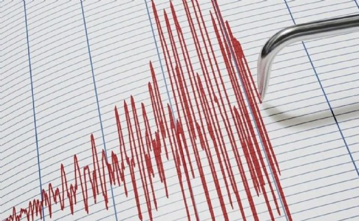 Akdeniz'de peş peşe iki deprem!