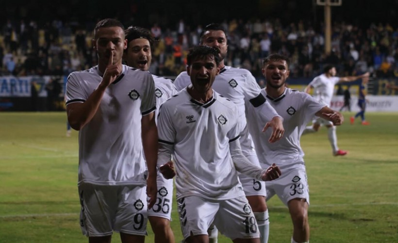 Altay, Uşak deplasmanında son dakikada güldü