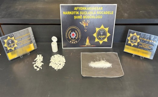 Afyonkarahisar'da araçtan zehir çıktı