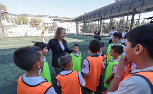 Başkan Mutlu Kış Spor Okulları'nda çocuklarla buluştu