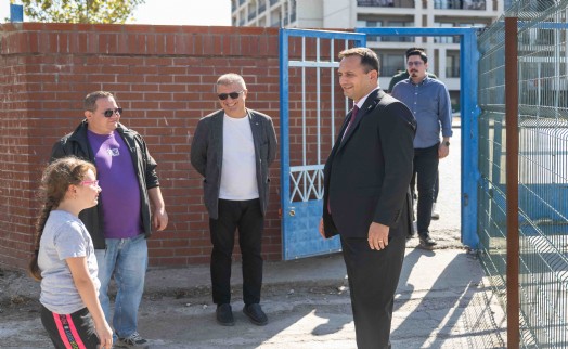 Bornova'da okul bölgelerine hem fiziksel hem toplumsal kalkan