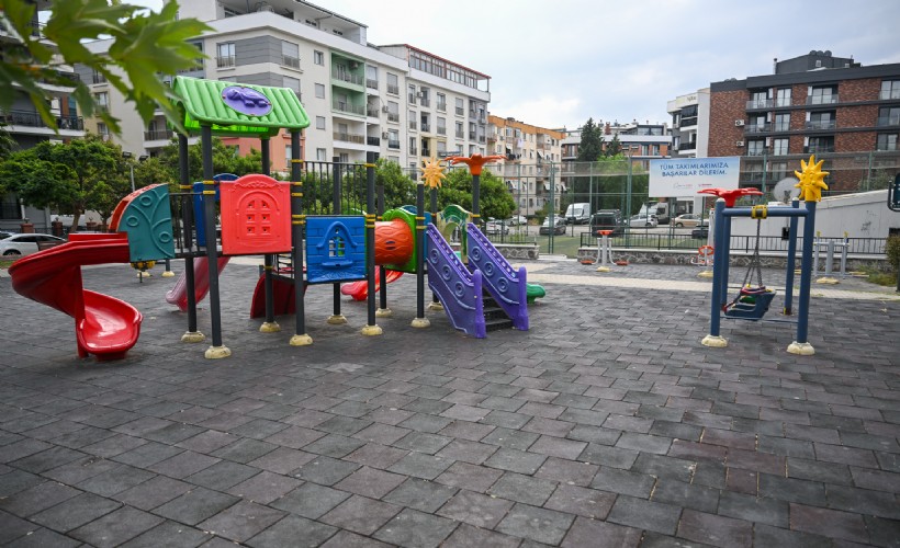Bornova’daki dev park sakinlerinin talepleriyle yenileniyor