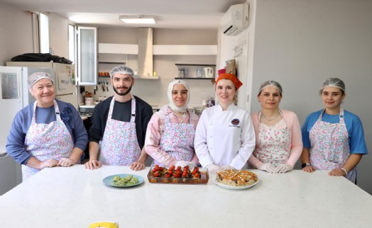 Buca'da hobiden mesleğe uzanan yolculuk