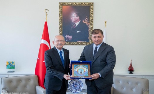 Cemil Tugay'dan Kılıçdaroğlu'na ‘anket' yanıtı: 22 kez görüştük, bir kez bile şikayette bulunmadı