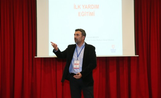 Çiğli Belediyesi'nden İlk Yardım Semineri