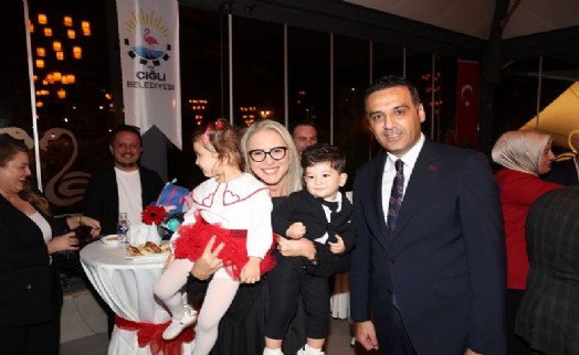 Çiğli'de Başkan Yıldız'ın ev sahipliğinde Cumhuriyet Bayramı resepsiyonu