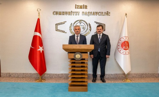 Danıştay Başkanı Zeki Yiğit’ten İzmir Adliyesi’ne ziyaret