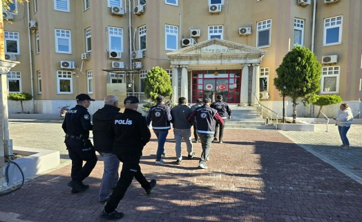 Didim'de 25 kaçak göçmen yakalandı: 3 organizatör tutuklandı