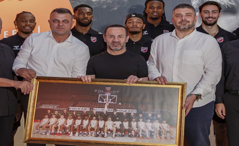 Folkart'tan Karşıyaka'ya basketbol takımı için 50 milyon TL'lik dev destek