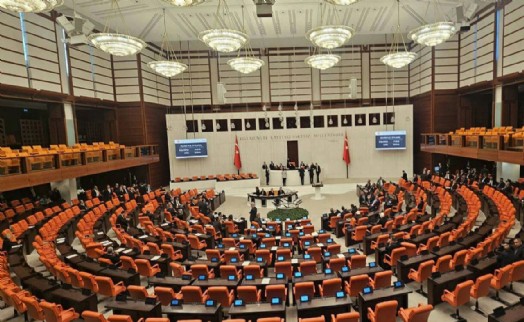Fon düzenlemesi TBMM Genel Kurulu'nda: İlk beş madde kabul edildi