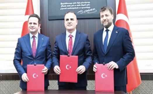 Fon krizinde ipin ucu Muğla Valisi'ne uzandı: ‘Özel hayatım' diyen Vali'ye AK Partili isimden ‘istifa' çağrısı!
