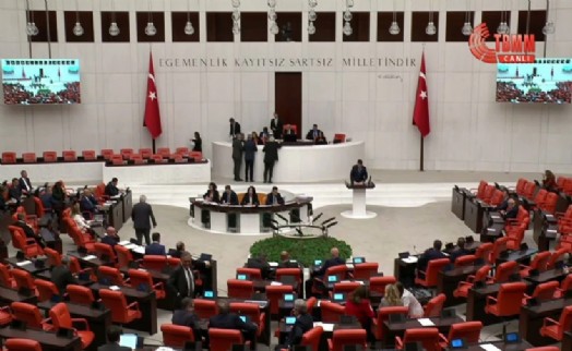 Fon skandalı araştırılsın önergesi AK Parti ve MHP oylarıyla reddedildi