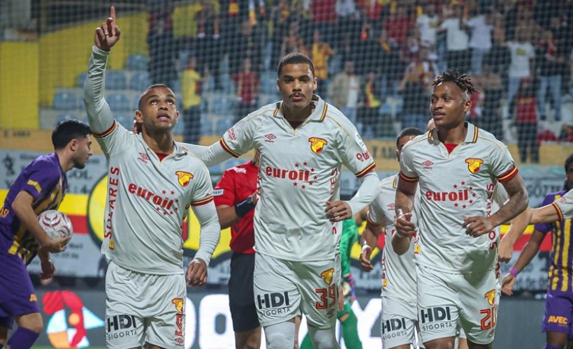 Göztepe puanları gurbette topladı